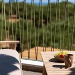 Villa Theoni House *