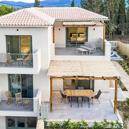 Theoni House